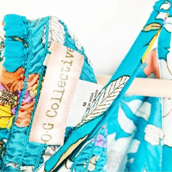 OG COLLECTIVE Floral Summer Crop Top Size Medium - Picture 5 of 5